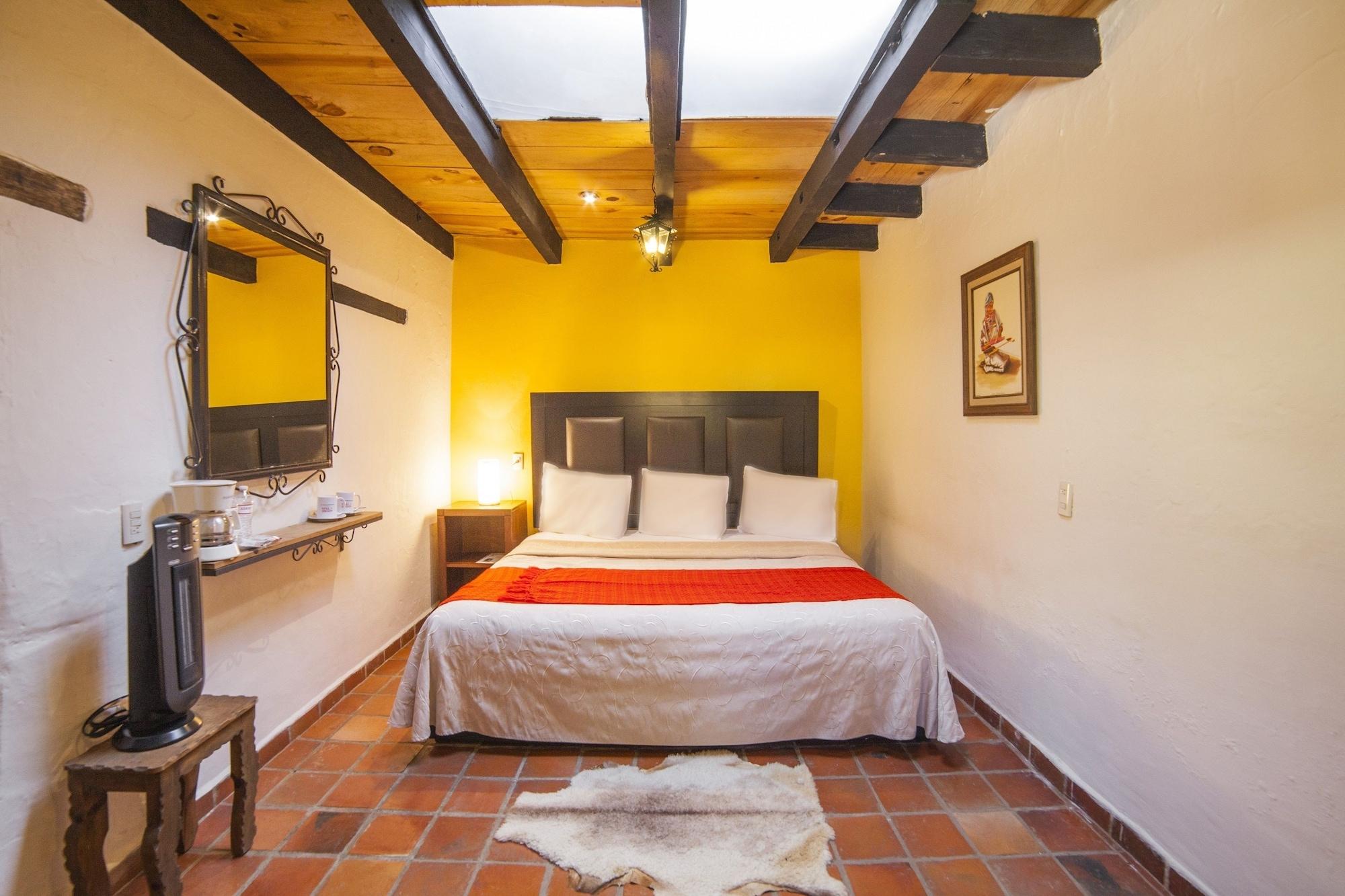 Hotel Adobe y Teja San Cristobal de las Casas Bagian luar foto