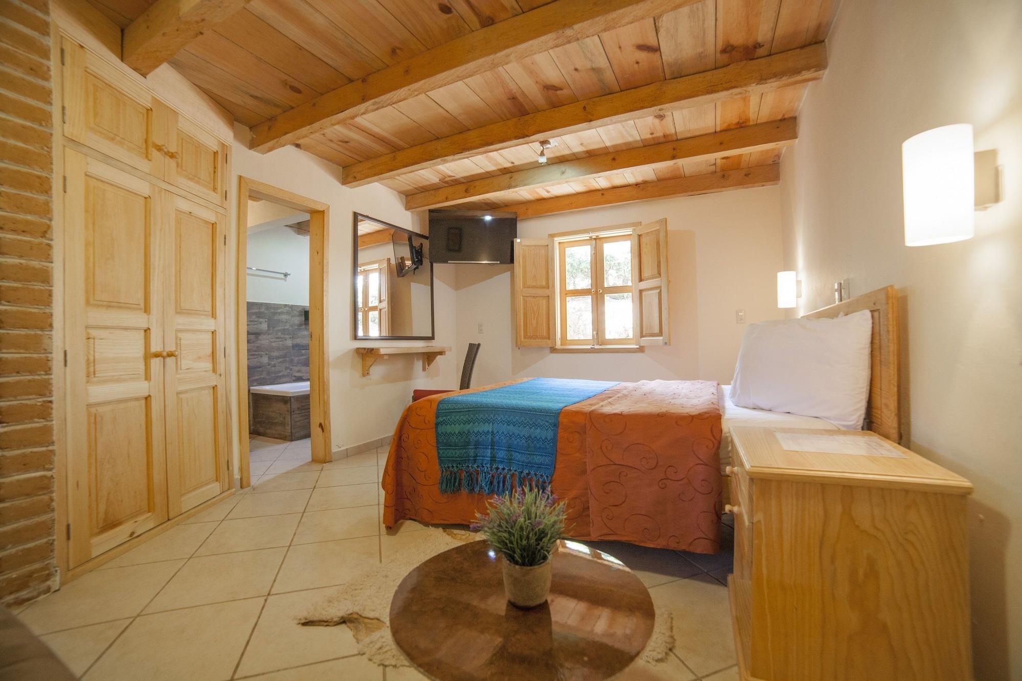 Hotel Adobe y Teja San Cristobal de las Casas Bagian luar foto